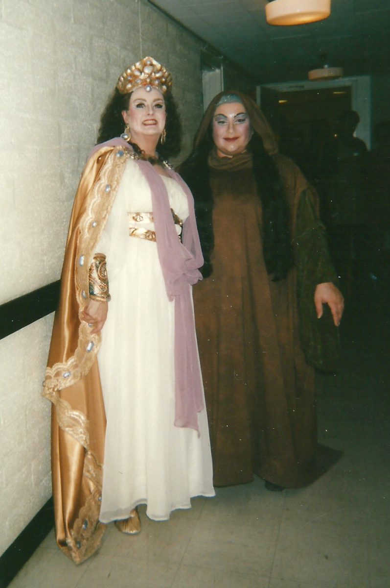 Das Rheingold, 1998 – Janice as Fricka, Cindy Sadler as Erde