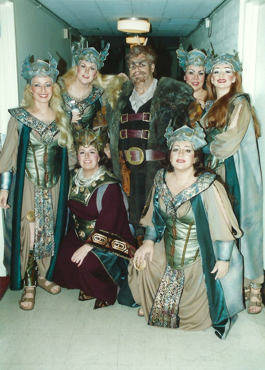 Die Walküre, 1998 – Janice with a gaggle of Valkyries and Noel Mangin as Hunding